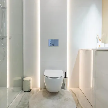 Kasprowicza Z Basenem I Parkingiem W Cenie - Holiday City Appartamento Kołobrzeg