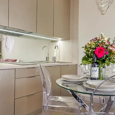 Kasprowicza Z Basenem I Parkingiem W Cenie - Holiday City *