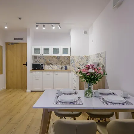 Kasprowicza Z Basenem I Parkingiem W Cenie - Holiday City Appartamento Kołobrzeg