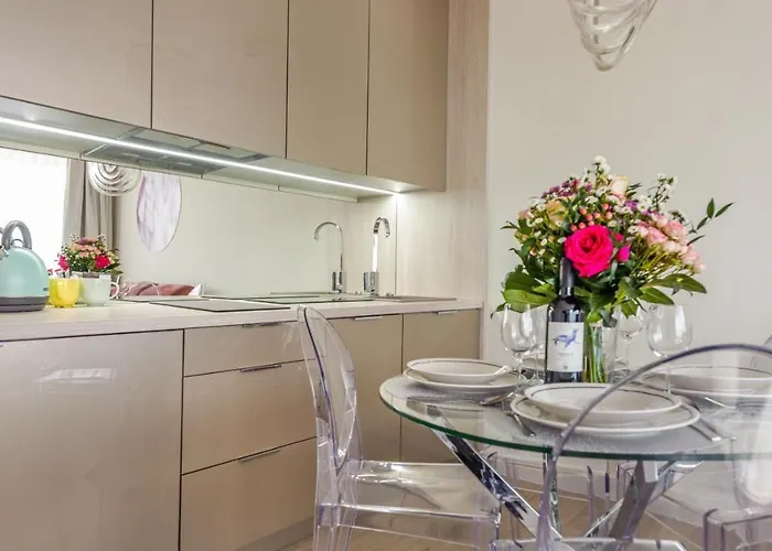 Kasprowicza Z Basenem I Parkingiem W Cenie - Holiday City *